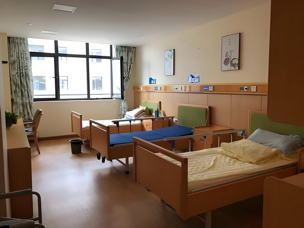 探花看腻了，看乌克兰00后老师isabellastar的作品，欲罢不能